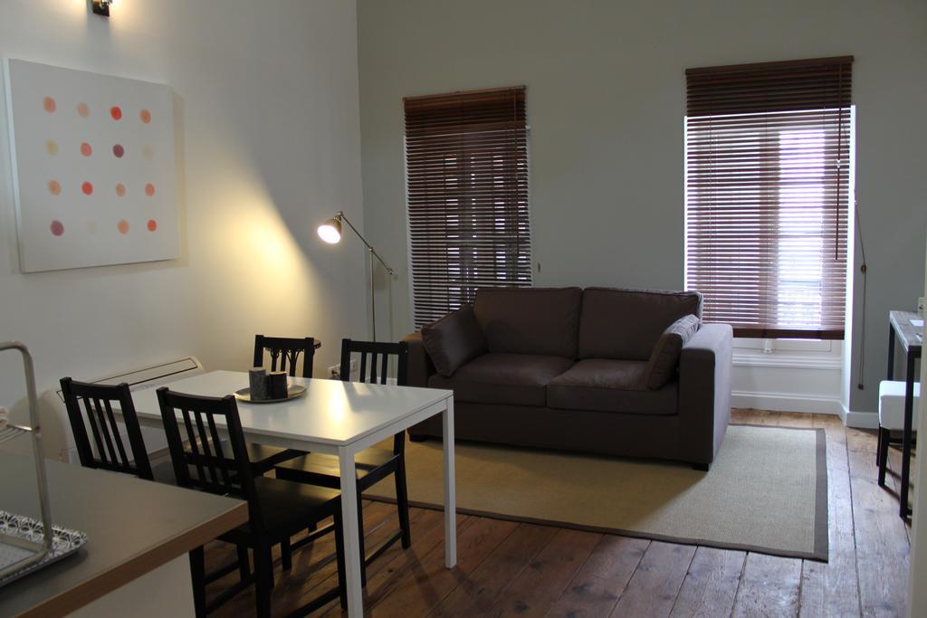 Maison Charles Maurice Chalais  Room photo
